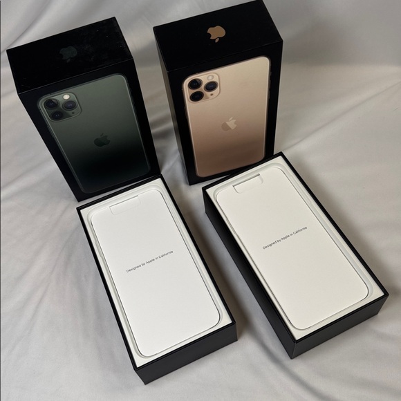 Apple iPhone 11 Pro in Forest Green and Champagne - (Box Only) - Picture 3 of 3